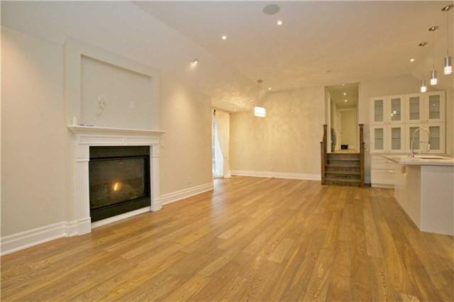 32 Hopperton Drive - Photo 3 of 14