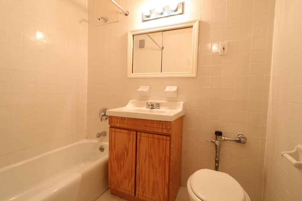 1 Beach 105th St #3T - Photo 3 of 5