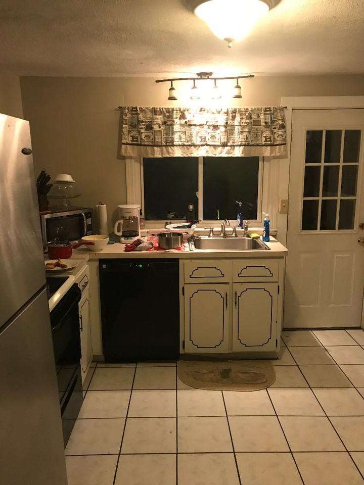 54 Winter St 1 - Photo 2 of 17