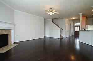 114 N Hawkhurst Cir - Photo 3 of 10