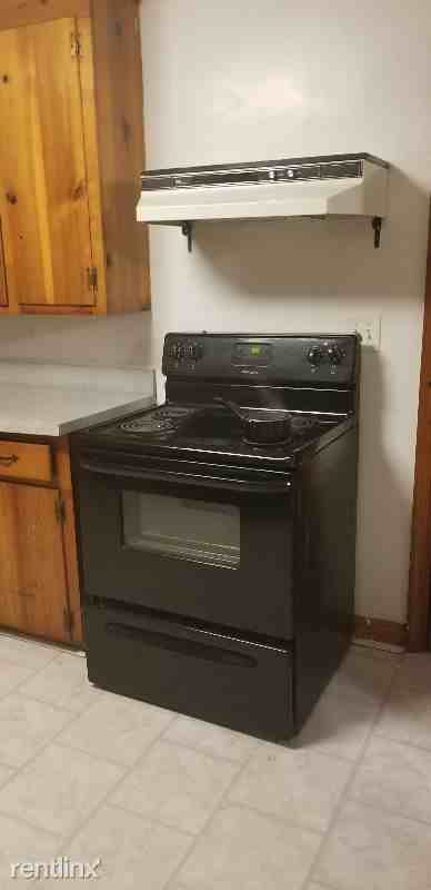 1830 Springmeadow Blvd - Photo 2 of 25