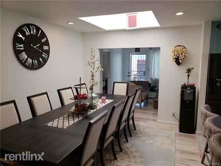 5953 Dunrobin Ave - Photo 3 of 7