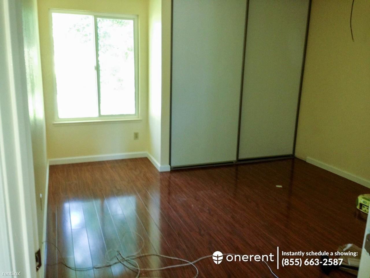1242 Whitfield Ct - Photo 2 of 11
