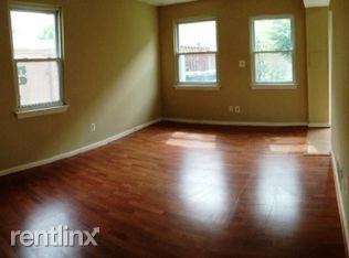 1813 2nd St NE - Photo 3 of 11