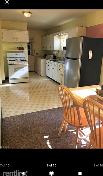 2404 Gridley Ave NE - Photo 3 of 4