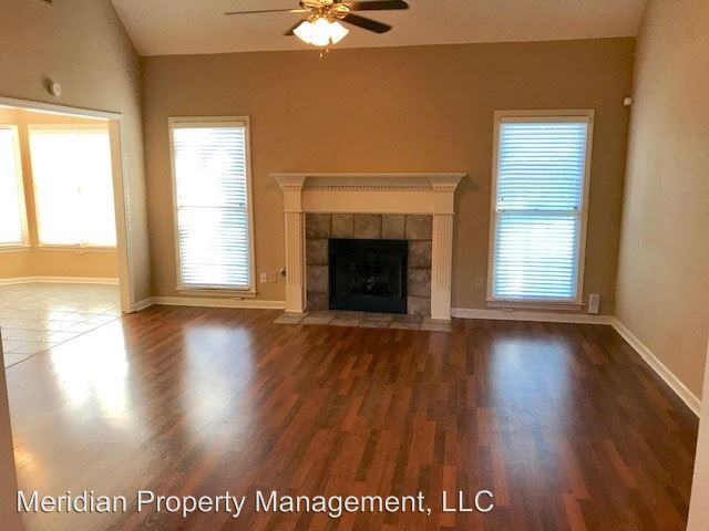 5080 Winberry St - Photo 2 of 8