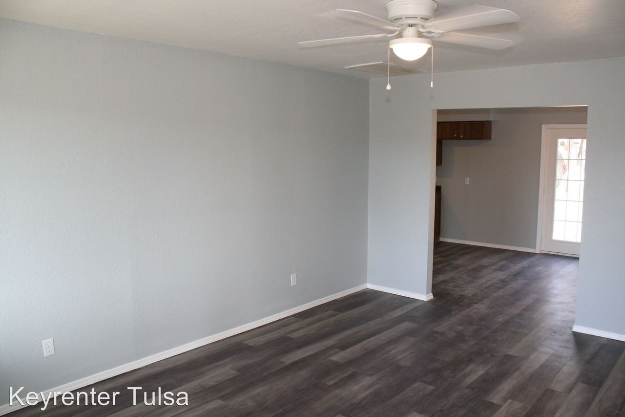 13621 Glen St - Photo 3 of 35