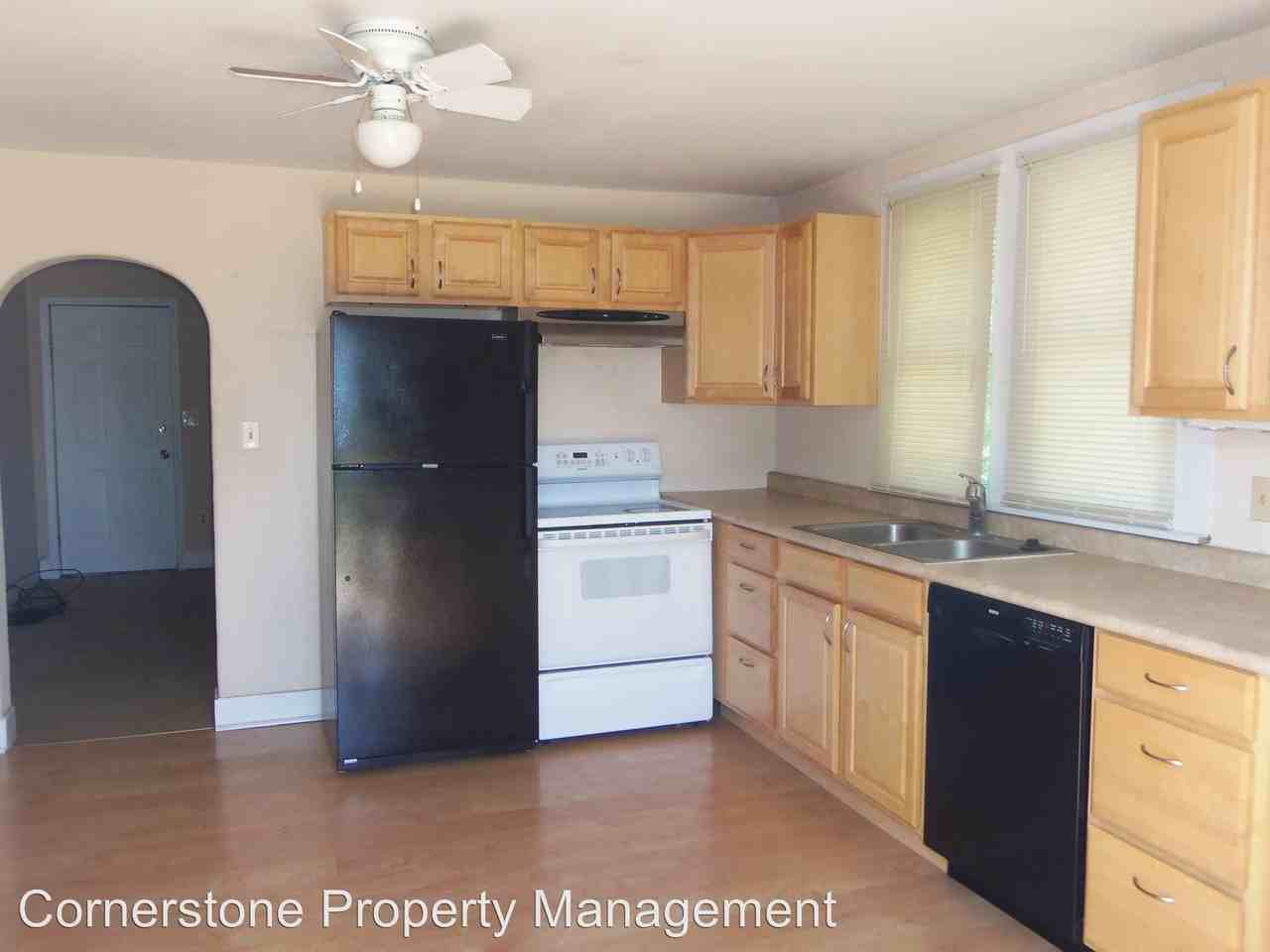 415 W 6th St - Photo 3 of 5