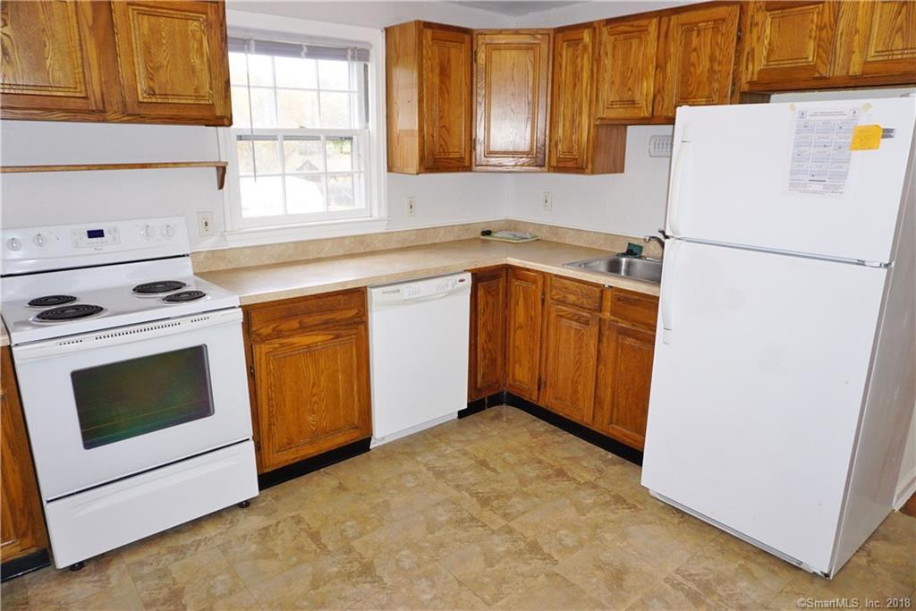 103 Mather St - Photo 3 of 26