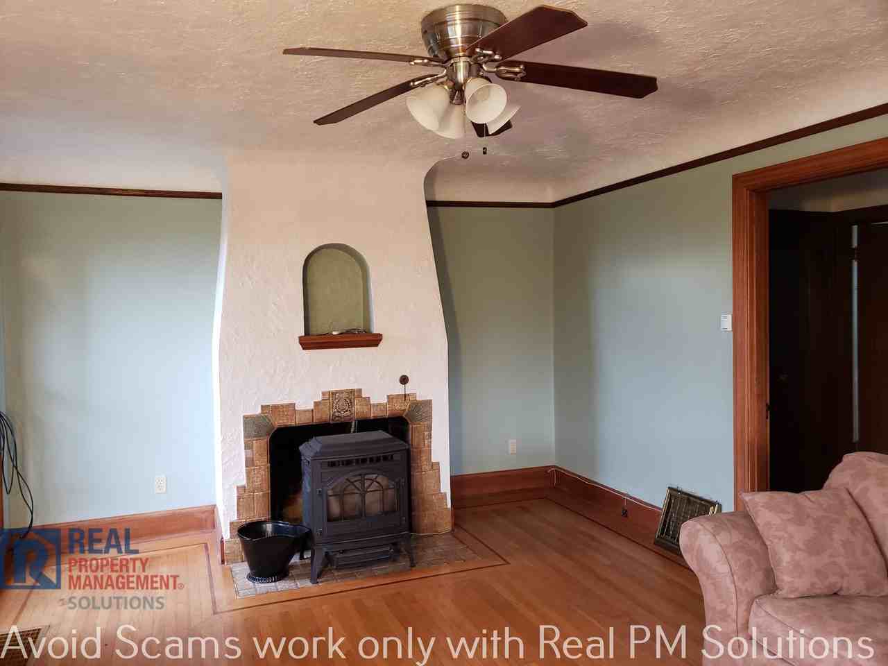 10807 NW 2nd St - Photo 2 of 16