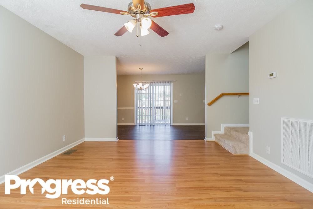 7835 Rainey Dr - Photo 3 of 18