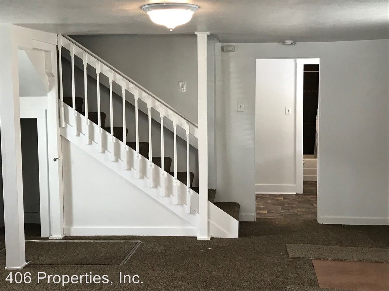 202 E Clark St - Photo 3 of 14