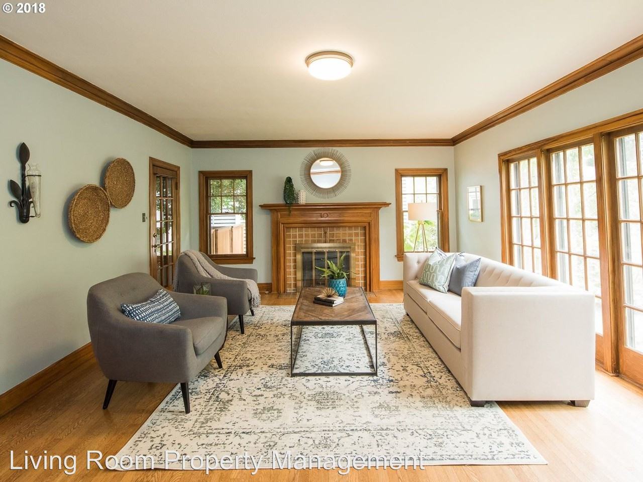 2223 NE 32nd Ave - Photo 3 of 31