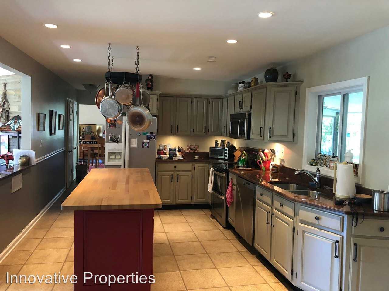 627 Harbor Dr - Photo 2 of 27