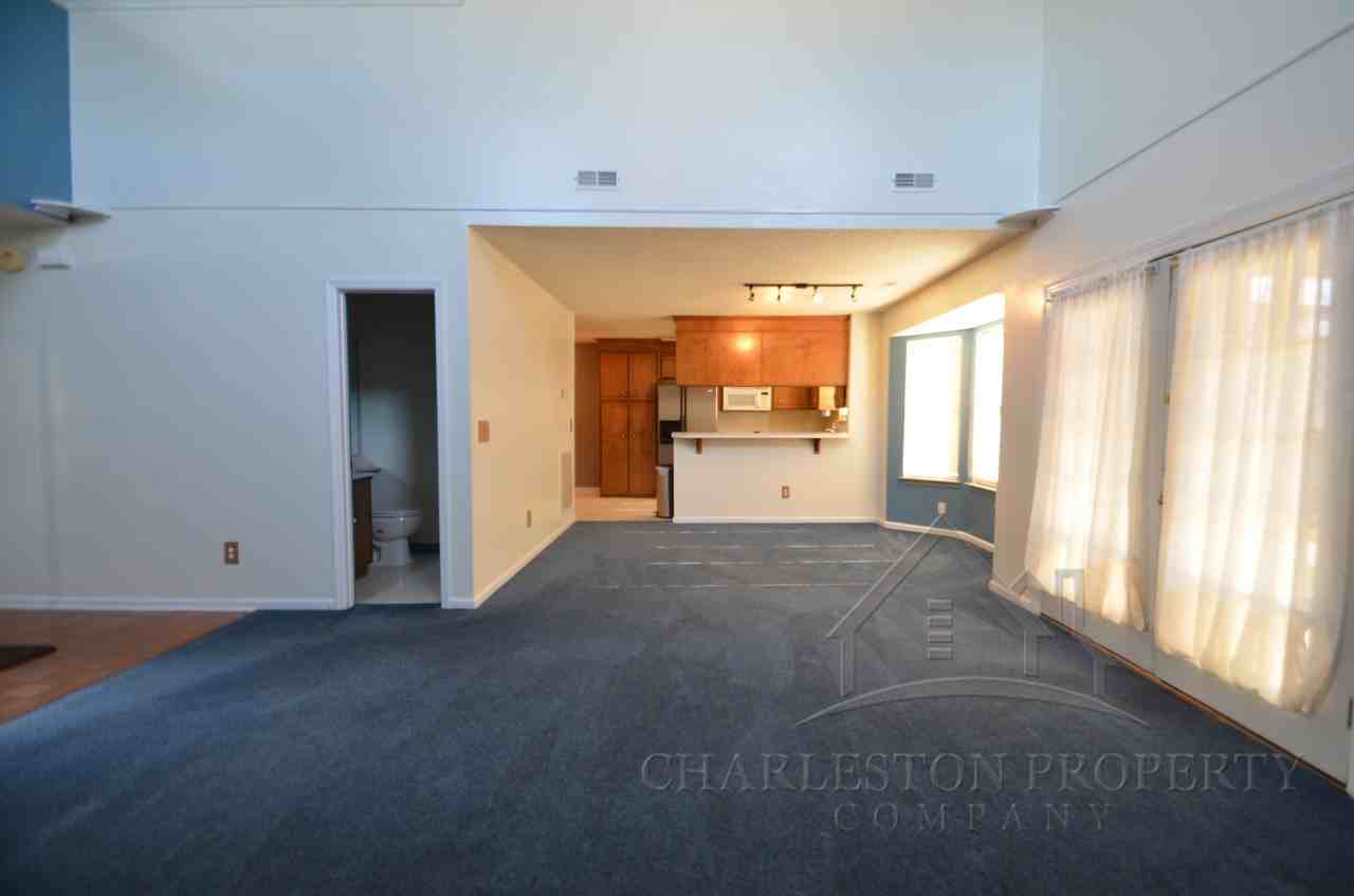 315 Courtney Round - Photo 2 of 8