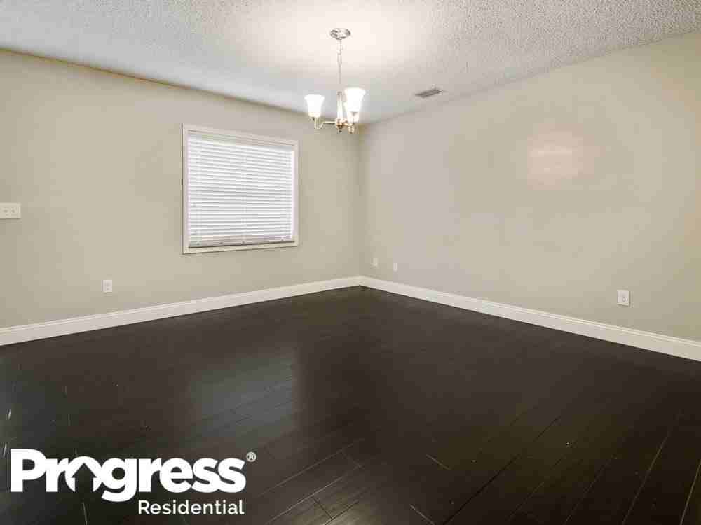 10690 Eland St - Photo 2 of 15