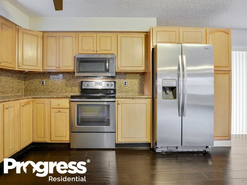 10690 Eland St - Photo 3 of 15