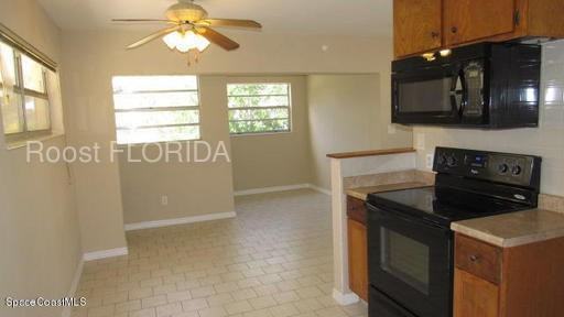 1273 Shelby Dr - Photo 2 of 9