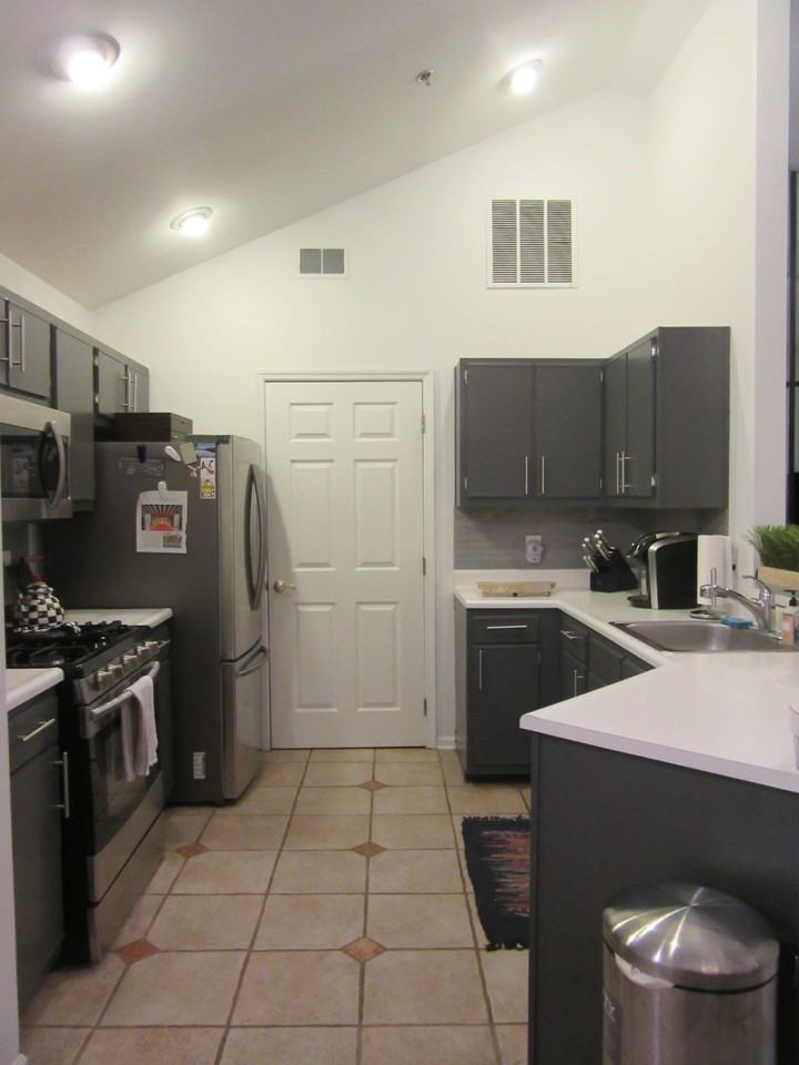 5004 Tudor Dr - Photo 2 of 13