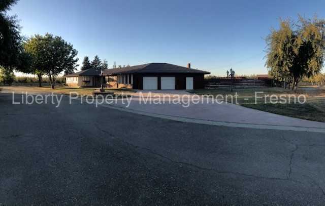 4831 CA-152 - Photo 2 of 31