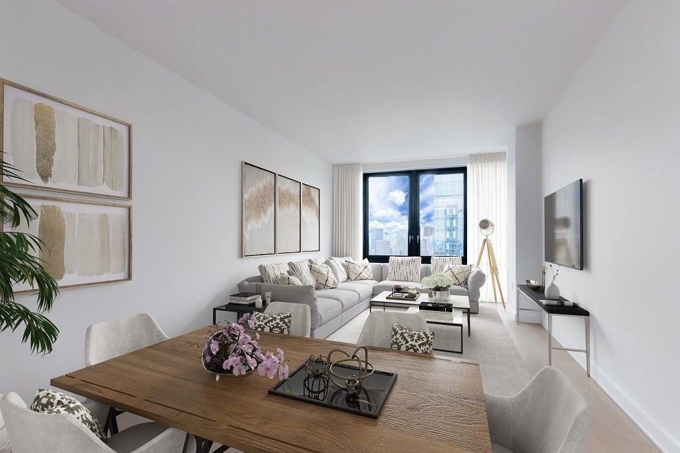 21 West End Ave #3208