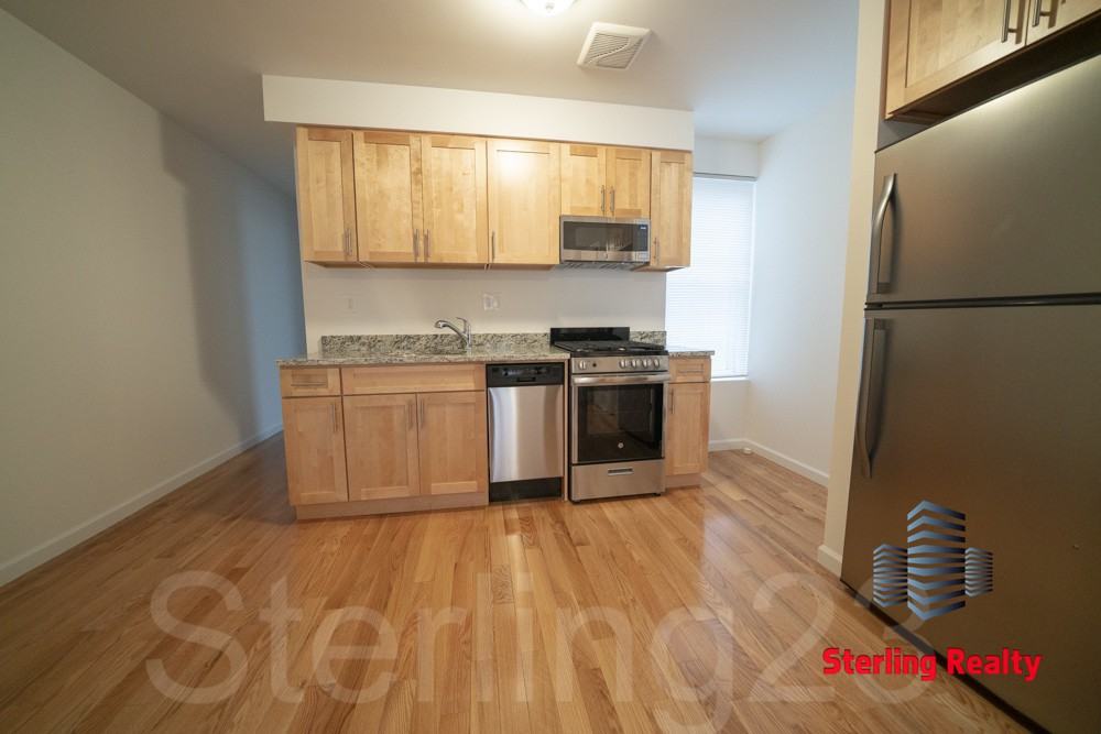 30-13 49th Street #3 - Photo 3 of 10