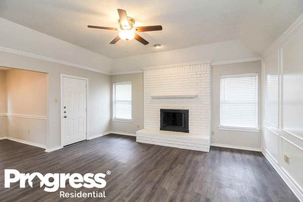 4836 Barberry Dr - Photo 2 of 15