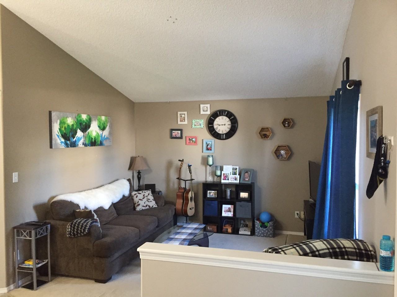 3790 21 St NW - Photo 3 of 5