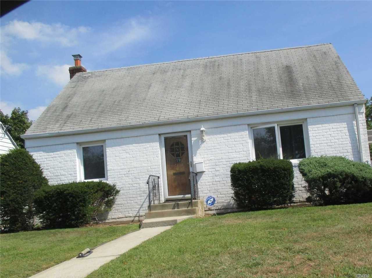 19 Demille Ave - Photo 3 of 4