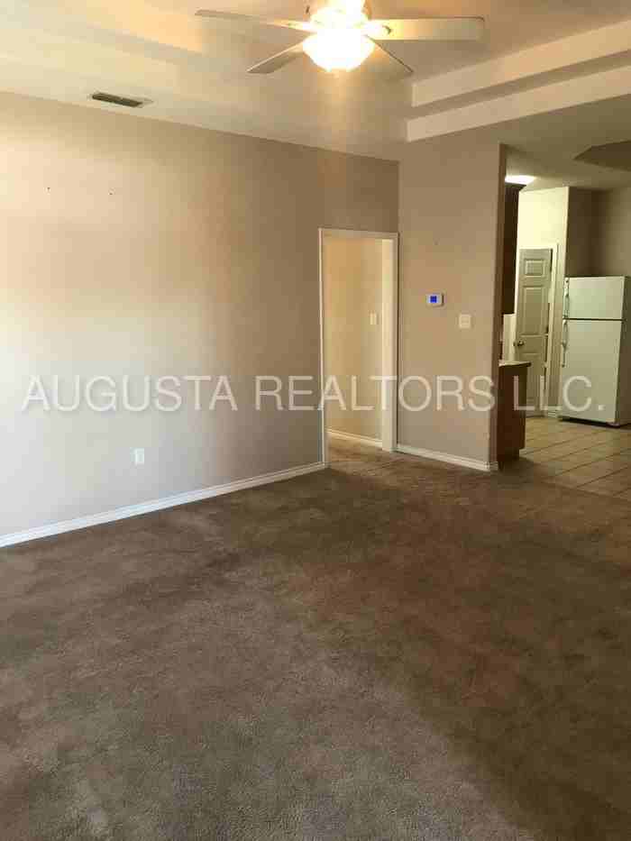 3617 Patty Lynne - Photo 2 of 11