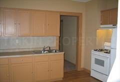 631 Charles Ave - Photo 2 of 5