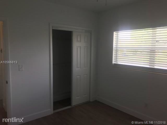 1401 NE 118th St - Photo 2 of 13