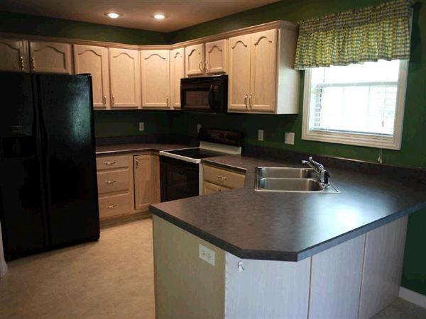 3007 Tiara Ln - Photo 2 of 10