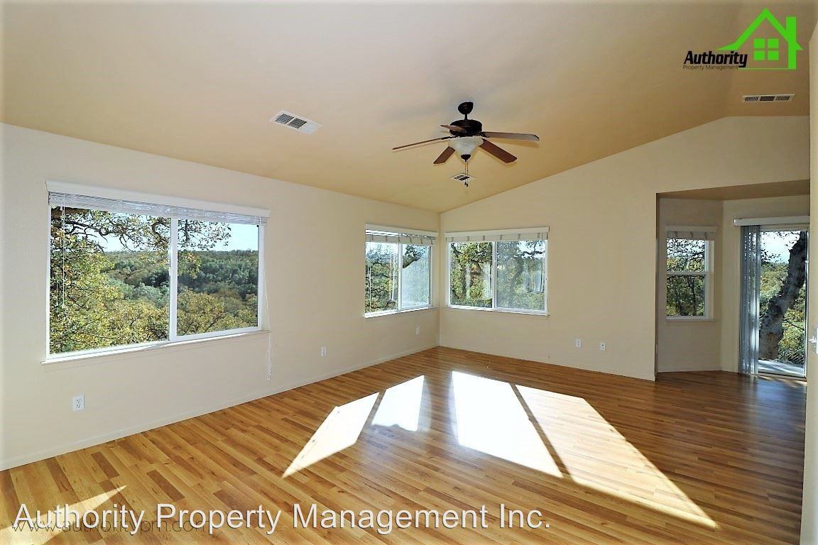 19531 Prospect Peak Ct #B - Photo 2 of 18