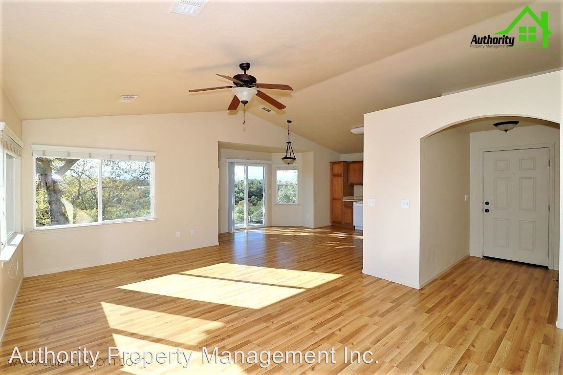 19531 Prospect Peak Ct #B - Photo 3 of 18