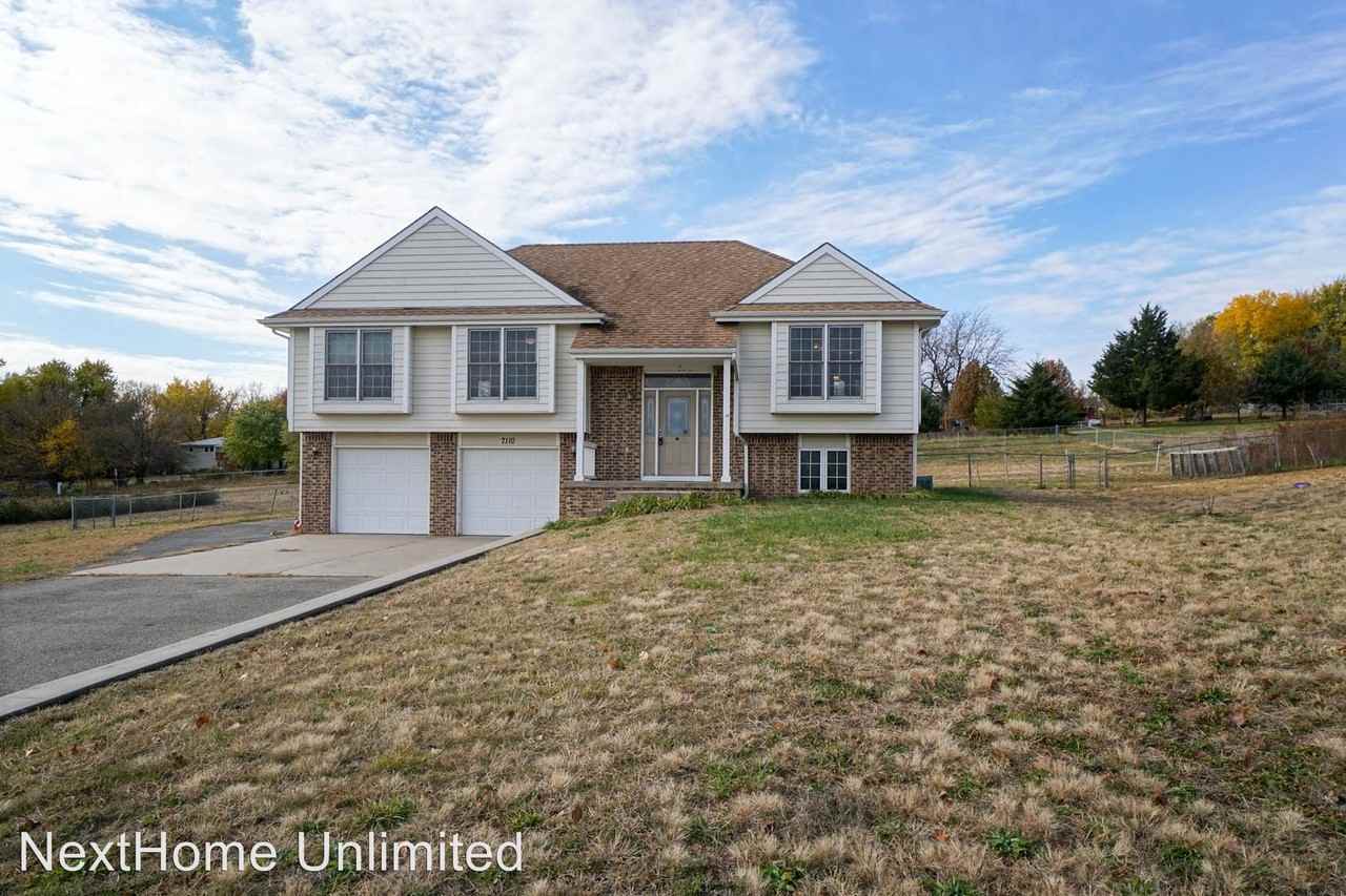 7110 McGeorge Rd - Photo 3 of 49