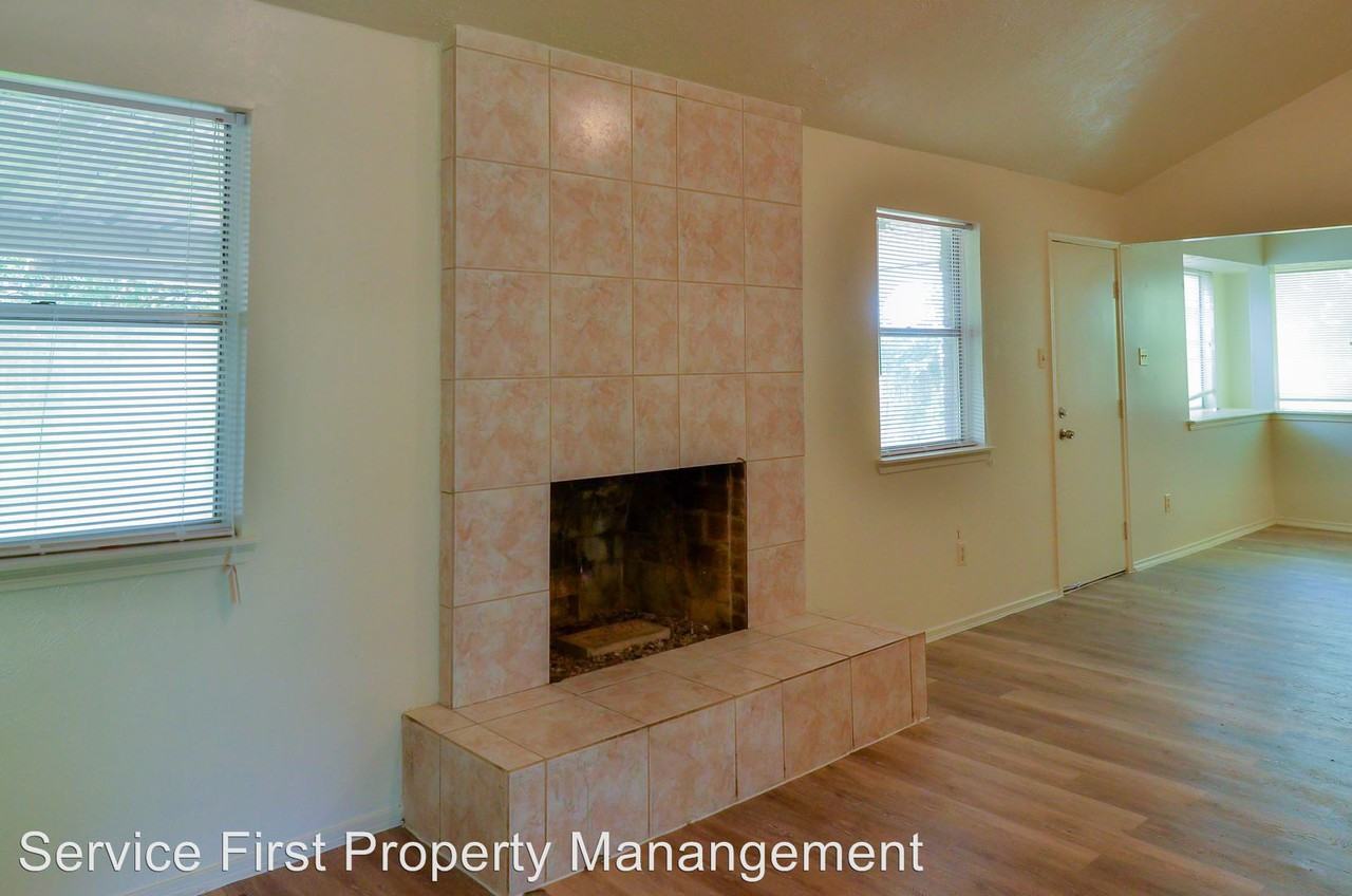 909 Noreda St - Photo 3 of 7