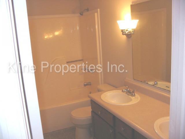 146 Nancy Ln - Photo 2 of 7