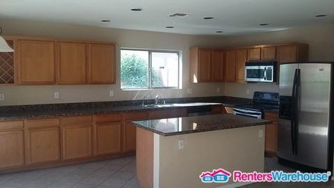 1389 S Bogle Ct - Photo 2 of 18