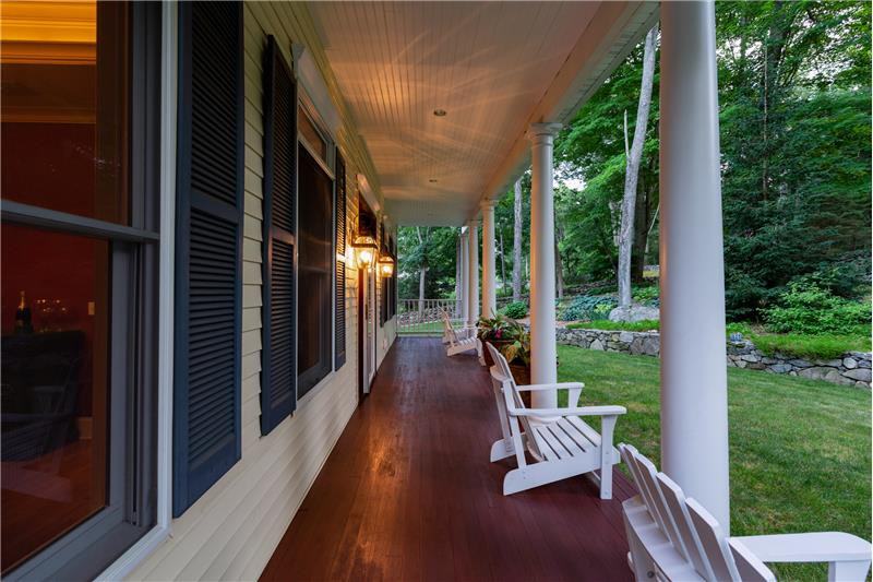 170 Judd Rd - Photo 3 of 50