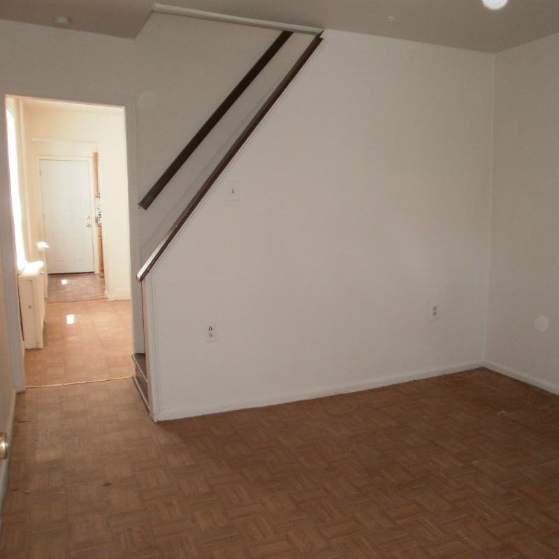 50 S Maple Ave - Photo 3 of 9