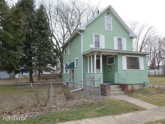 138 Baycliff Dr - Photo 2 of 6