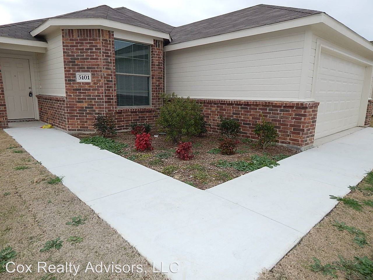5101 Glen Eden Dr - Photo 3 of 16