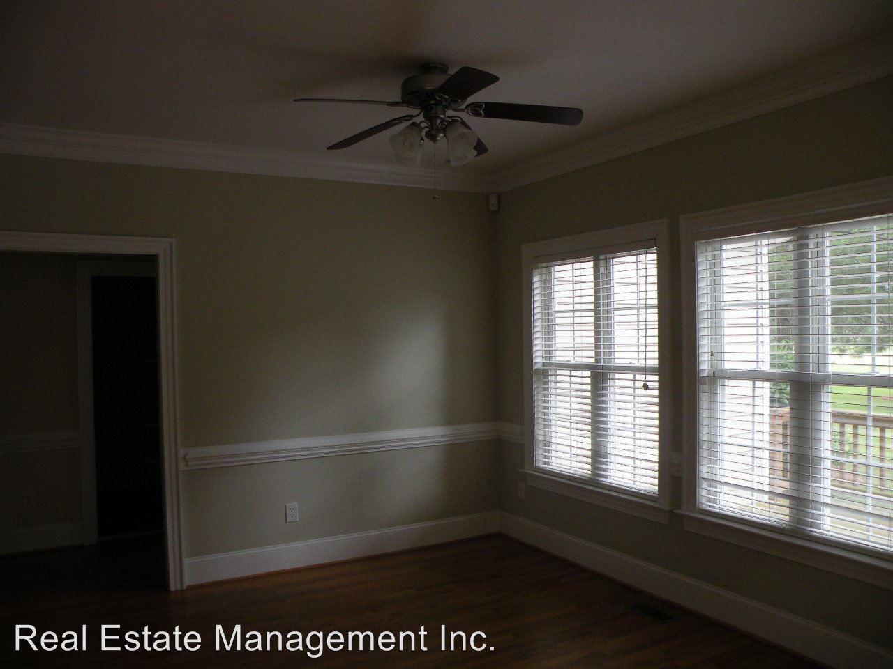 109 Emmen Rd - Photo 3 of 30