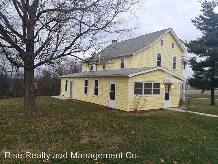 5455 Crumley Rd SW - Photo 2 of 32