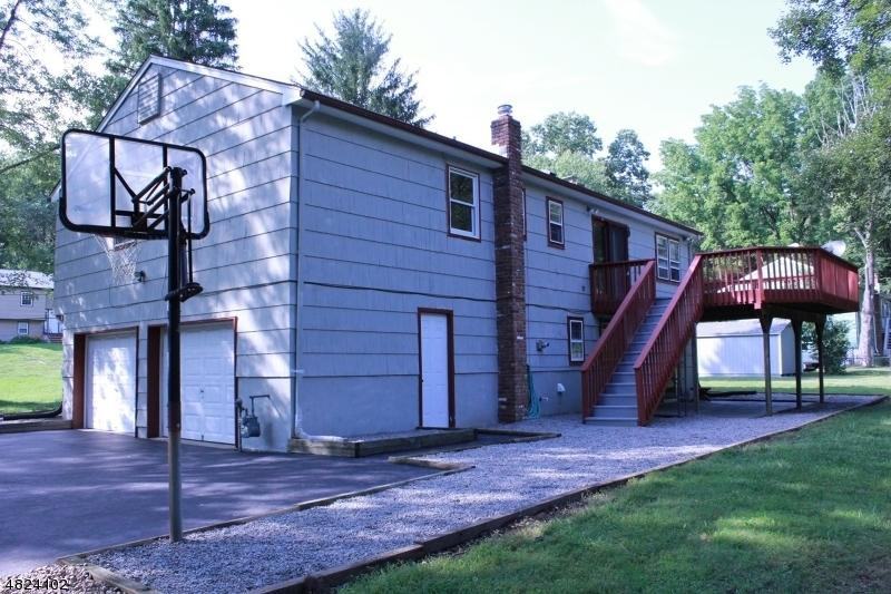 31 Brookside Ave - Photo 3 of 24