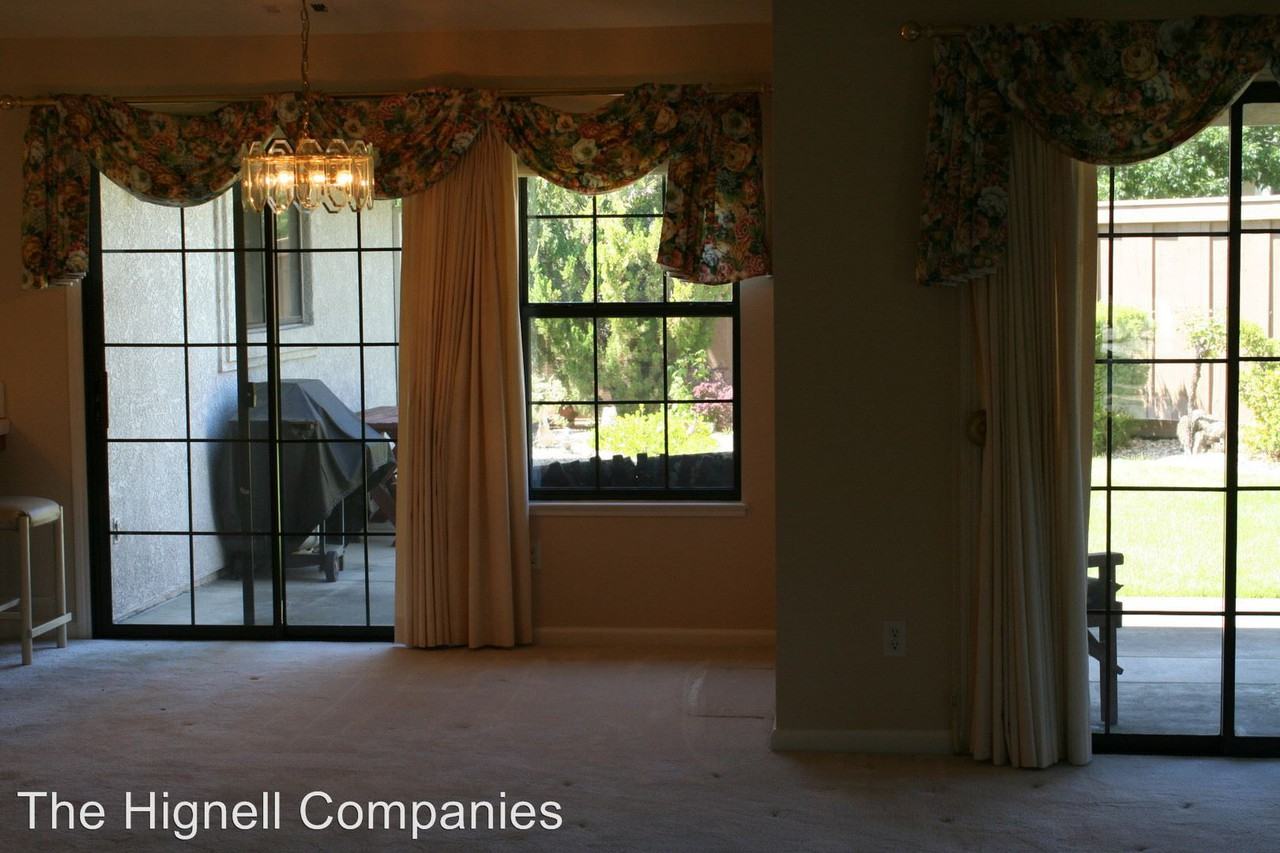 1992 Vineyard Trail - Photo 2 of 6