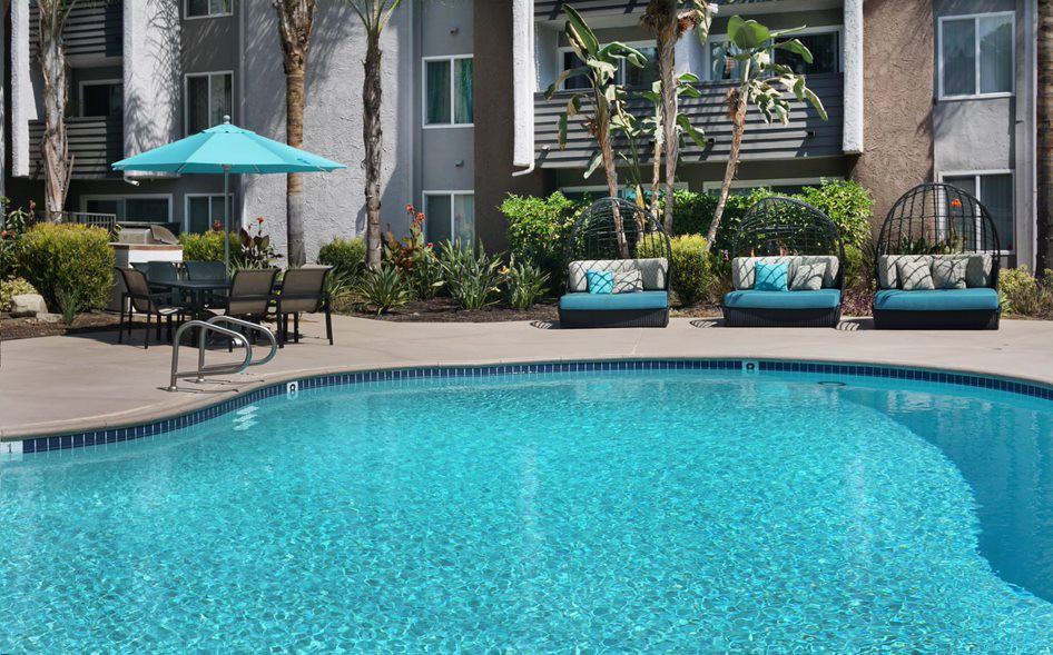 21530 Califa St - Photo 2 of 21