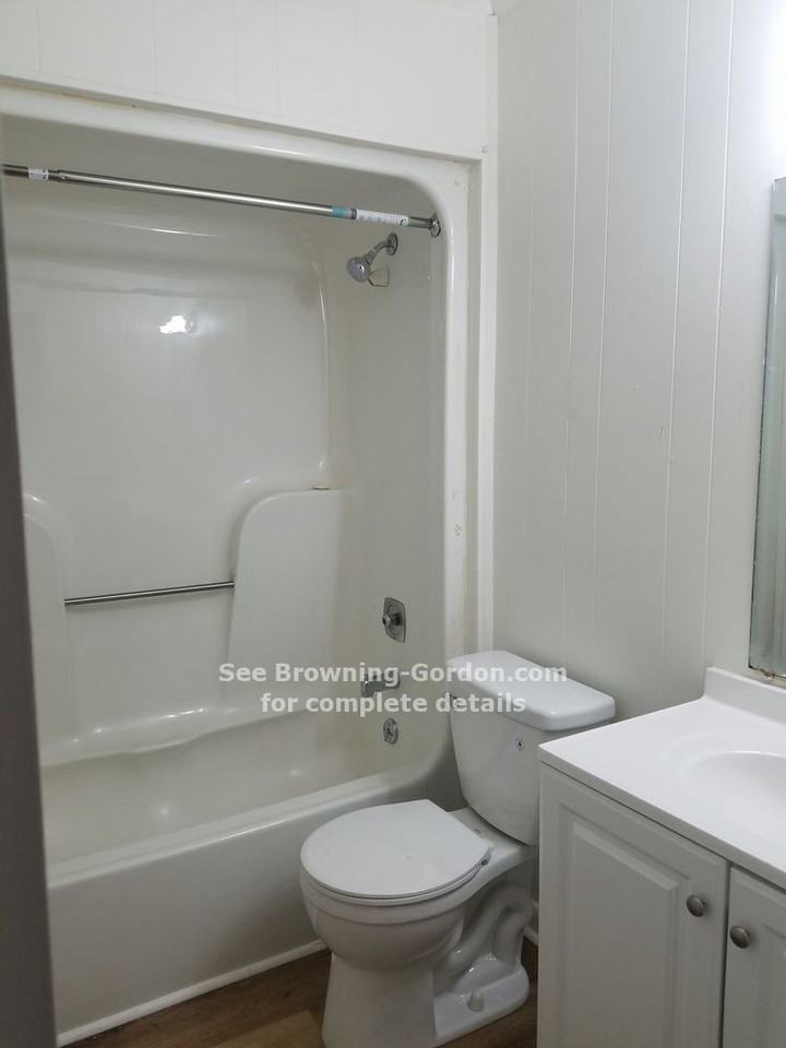 846 Heritage Trail - Photo 3 of 7