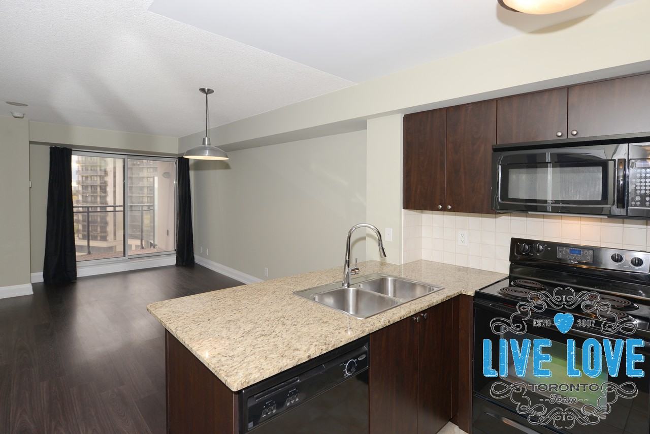 1070 Sheppard Avenue West #901